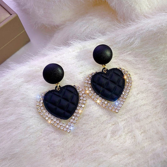 Boucles d'Oreilles en Or Noir en Forme de Cœur