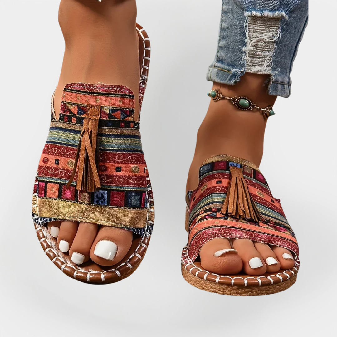 Sandales impressionnantes faites à la main avec des franges