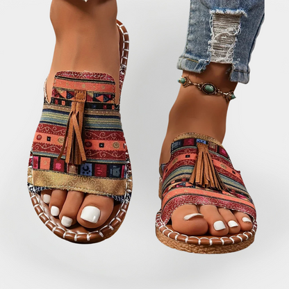 Sandales impressionnantes faites à la main avec des franges