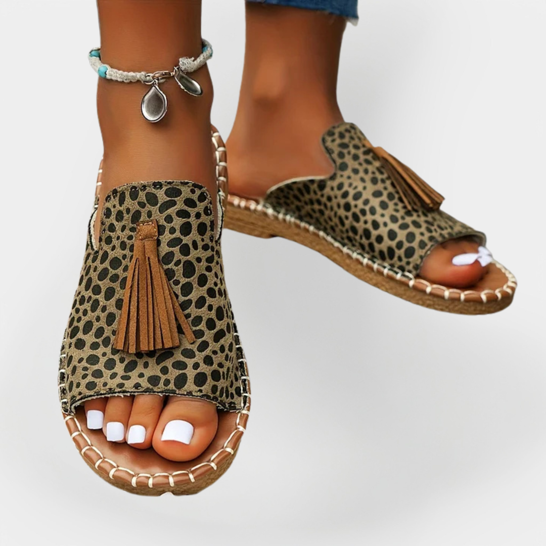 Sandales impressionnantes faites à la main avec des franges