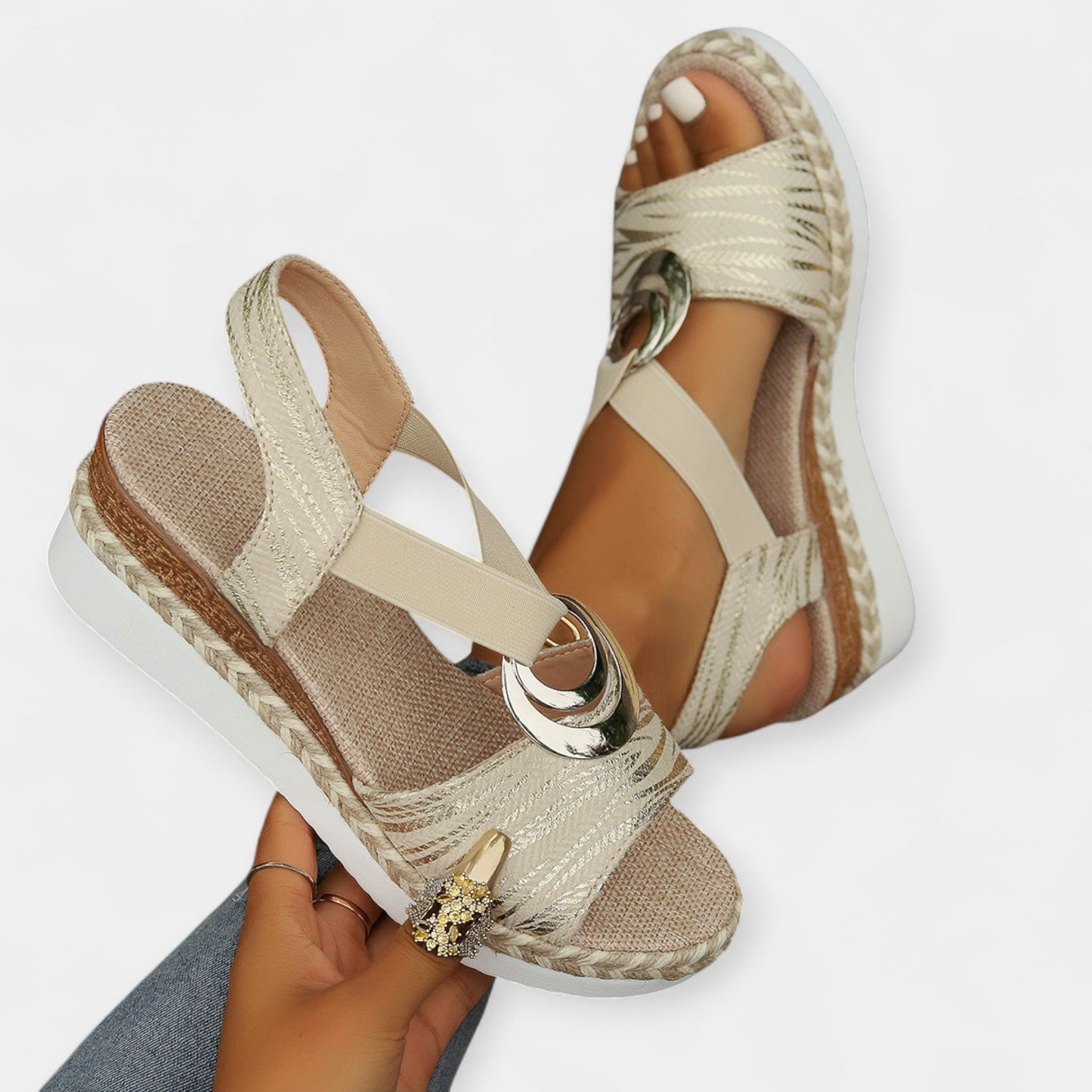 Sandales romaines avec tressage