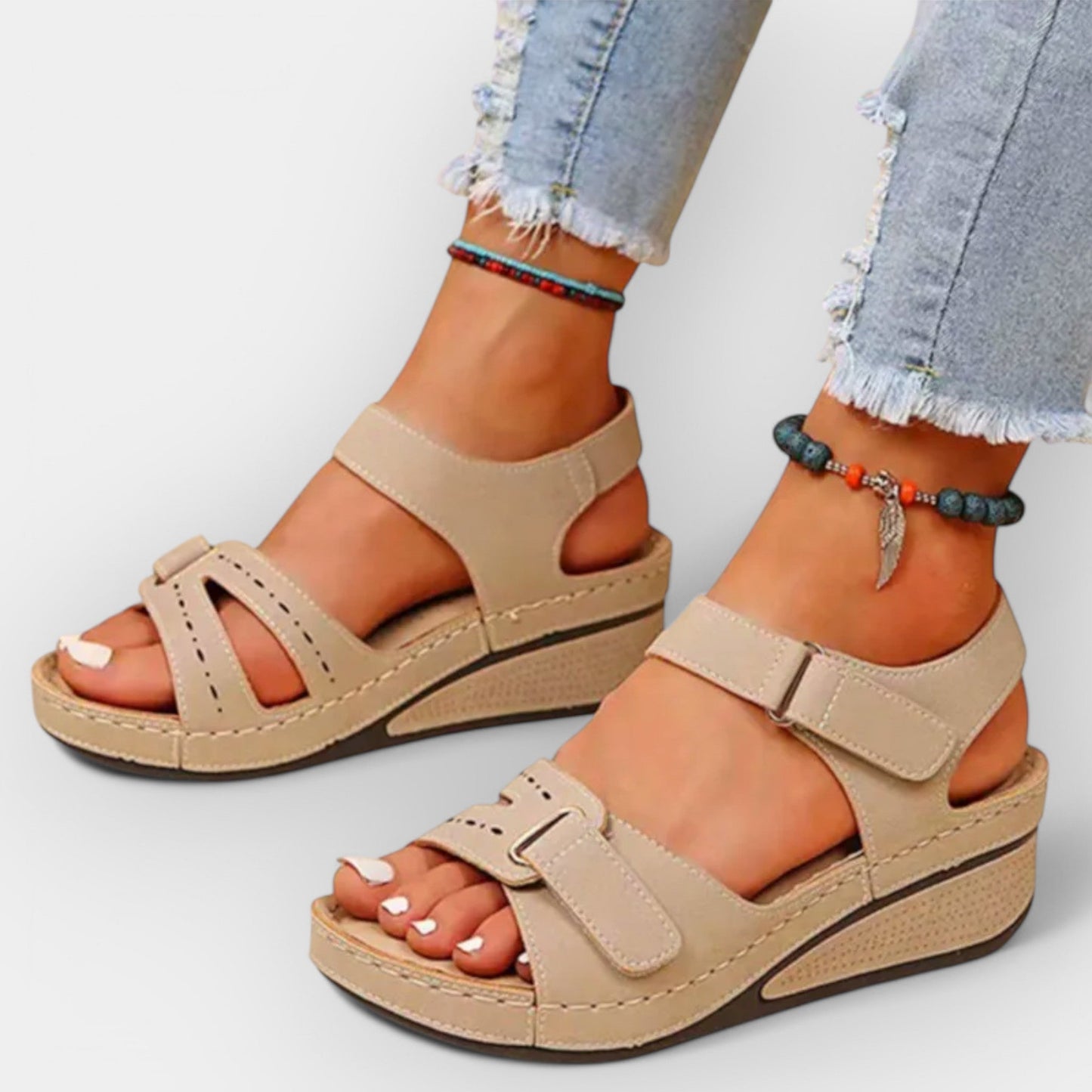 Sandale ouverte au design stylé