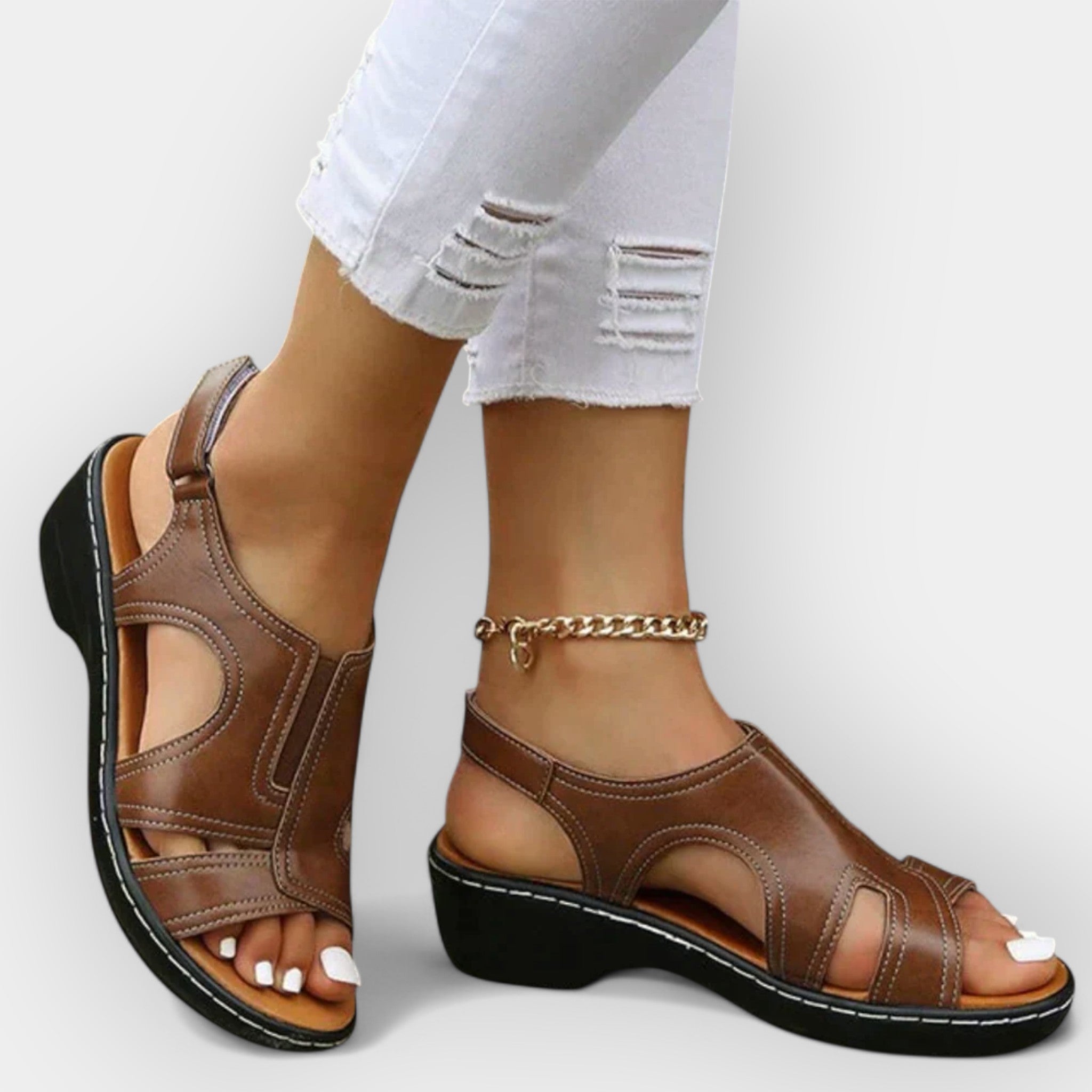 Sandales en cuir stylées
