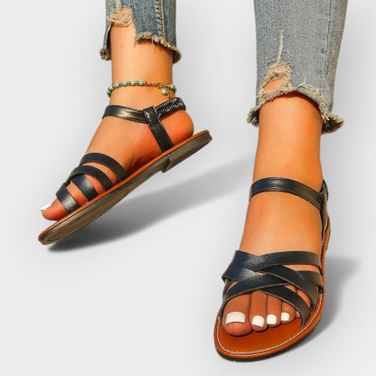 Sandales faites à la main avec des sangles réglables