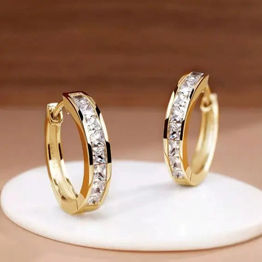 Boucles d'oreilles chic en or et cristal